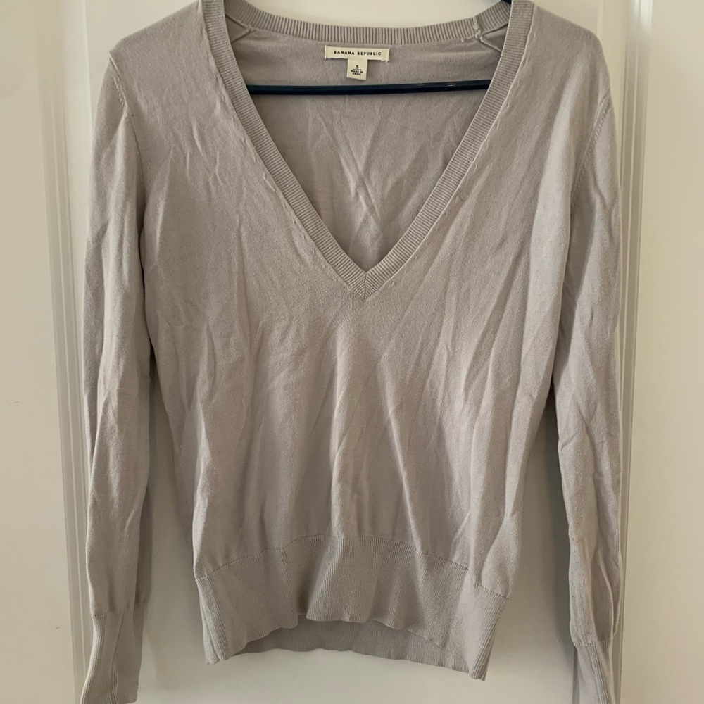 Women’s Banana Republic Sweater